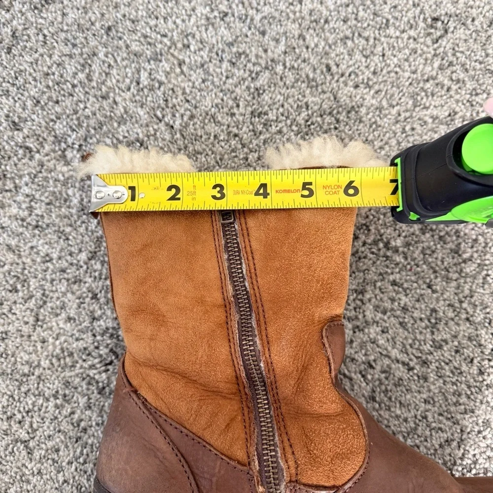 Born Masa Brown Leather Boots Shearling Lining Lamb Fur Comfort SideZip Women 9